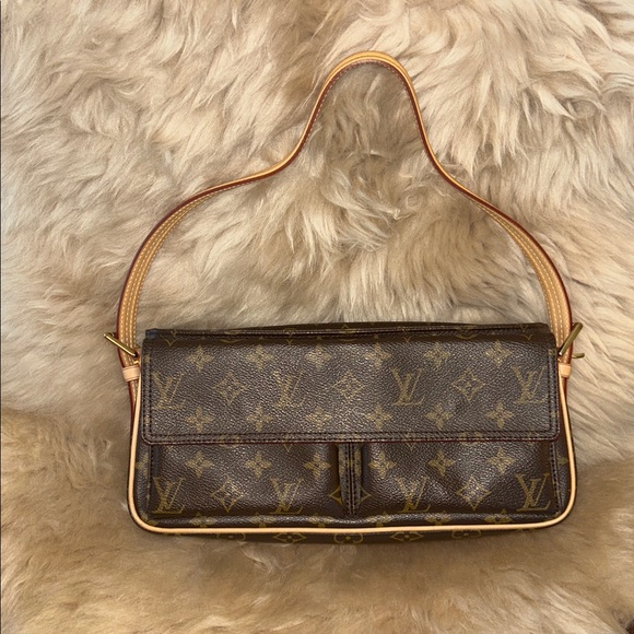 Louis Vuitton Handbags - ✨ Authentic Louis Vuitton Viva-Cité MM | FULL SET | Excellent Condition ✨